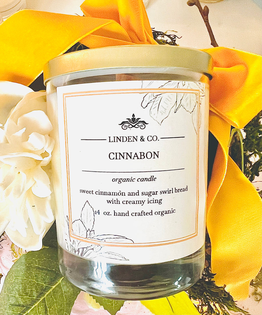Cinnabon Candle